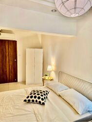 Lakeview Estate (D20), Apartment #623348101